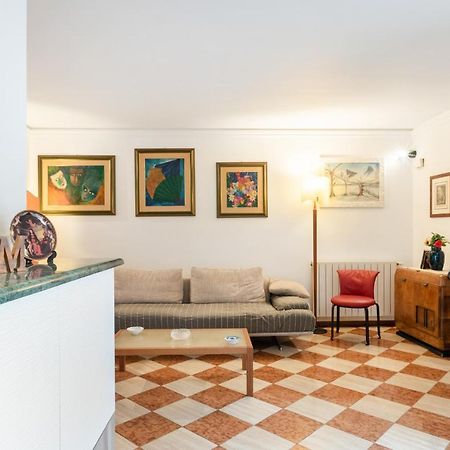 Via Etnea Cozy Apartment With Balcony Катания Екстериор снимка
