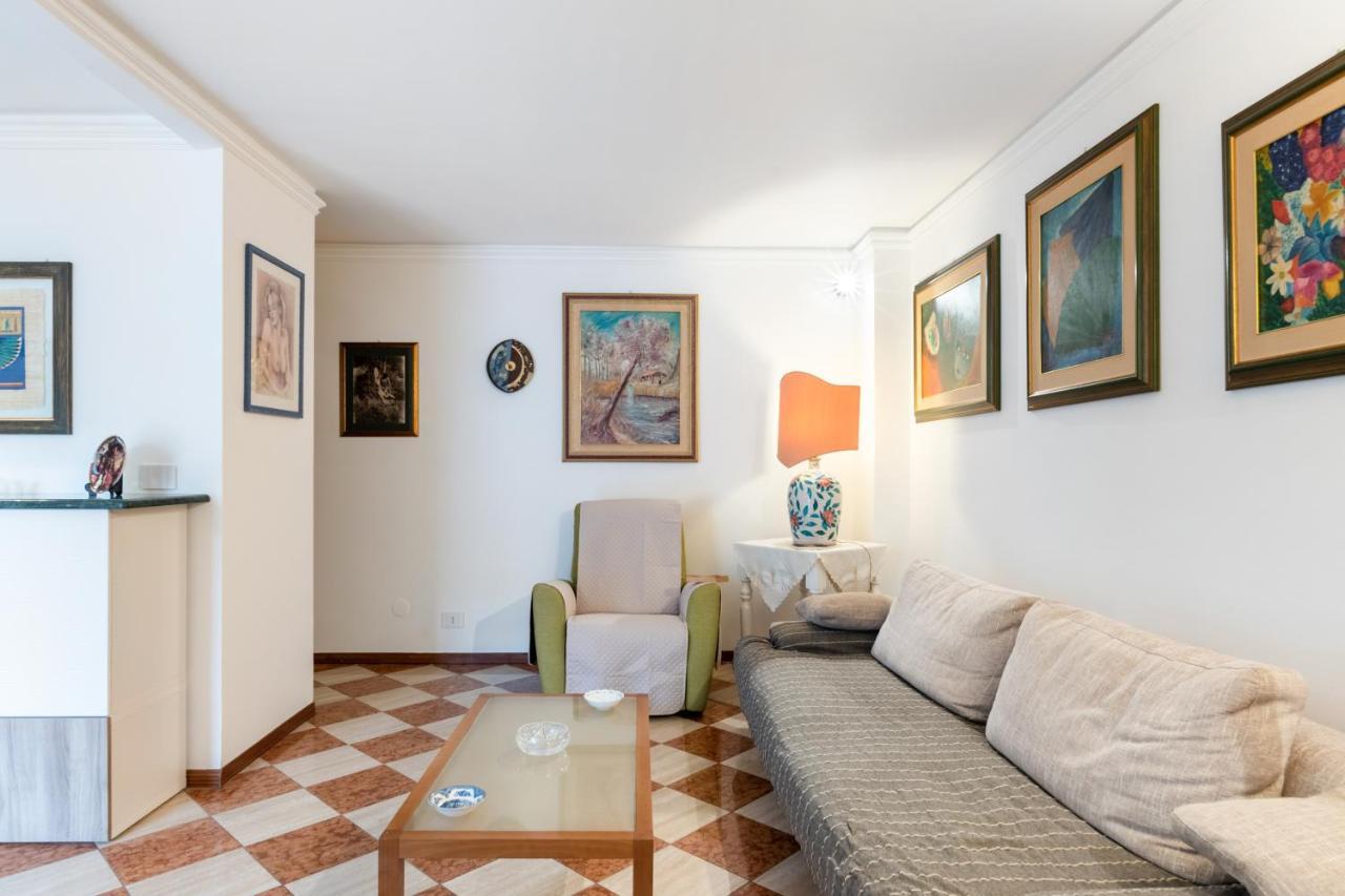 Via Etnea Cozy Apartment With Balcony Катания Екстериор снимка
